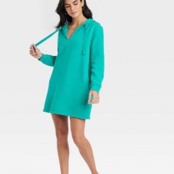 Universal Thread Dresses & Skirts - Women's Long Sleeve Mini Hooded Fleece Tunic Dress - Universal Thread Green